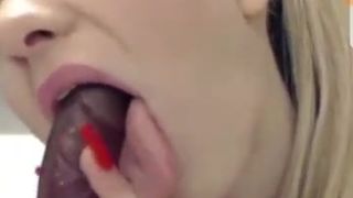 she blow pink dildo so so hot