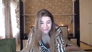 Katrin_Pirs dancing nude+fingering pussy, May 14, 2020