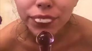 Violet Summers Shower show
