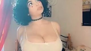 TikTok whore