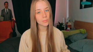 alexispeach 20200520