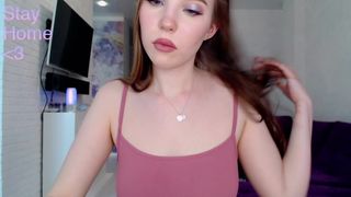 knee_ling sucks dildo, flashes ass + shows tits 5.26.20