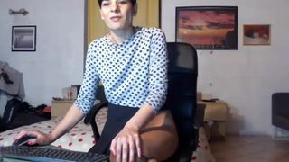 brunettealesya_240316_0037_female_chaturbate
