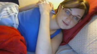 SuzySmartz tease on bed