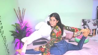 Eva_martinez- Flexible Colombian gymnast #6