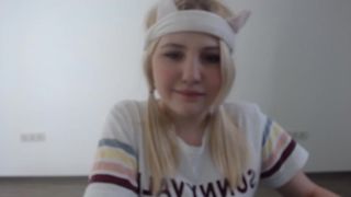 Sexy NN Teen kilenet (nice ass, handbra, nip slip) 6