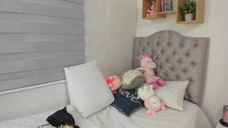 hanna_costello pussy and ass play