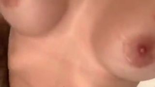 Yourunikorn aka Miastone_ 2020-06-08 short video