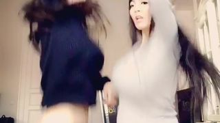 Anri and Hitomi dancing