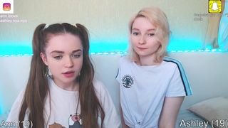 More Lesbians anna_mariia 1