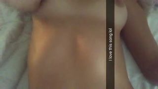 NaomiWoods SnapChat ybDF5Q2t_480p