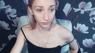 Stephaniatorr - MyFreeCams 2020-07-03 13_08