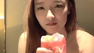 Chinese Cam Model Sex Show then Cum Show