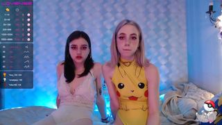 More Lesbians lollaholy 4