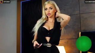 JennyFoxx keeps bouncing her big tits