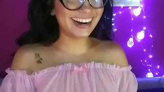 true vega webcam show 2020-04-11 06-04-39 298