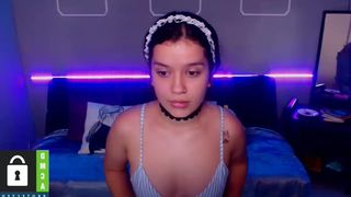 true vega webcam show 2020-08-04 20-52-01 320