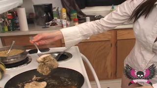 LizVicious - Chef Liz