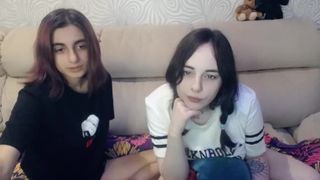 Kloffelin webcam show 2020-07-27 21-00-55 318