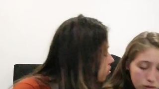 algodondeazucar webcam show 2020-08-08 04-47-08 023