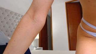 carolinamira webcam recording 2020-09-04 09-45-42 643