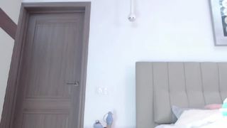 Lilly 1 cam show 2020-09-08 15-40-53 161