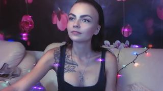 Livia D cam show 2020-09-08 04-45-10 579