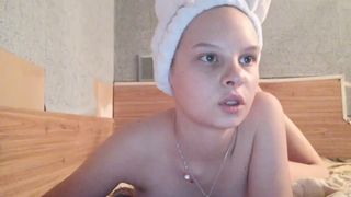 Laura-Foxy cam show 2020-09-04 04-24-15 831