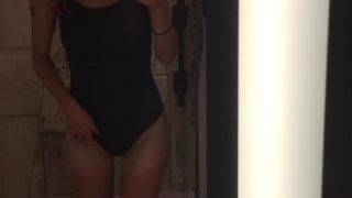 MiaGunn Dressing Room 1