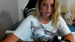 Timosh and co cam show 2020-09-05 07-59-54 325