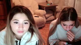 soskiisoski cam show 2020-09-03 07-49-58 354