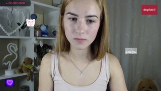 -Molly-Mae- cam show 2020-09-20 11-21-55 695