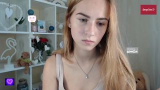 -Molly-Mae- cam show 2020-09-17 19-54-08 192