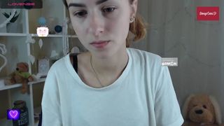 -Molly-Mae- cam show 2020-09-28 03-53-11 312