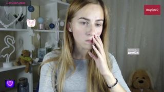 -Molly-Mae- cam show 2020-09-21 15-44-22 348