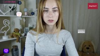 -Molly-Mae- cam show 2020-09-21 13-09-19 215