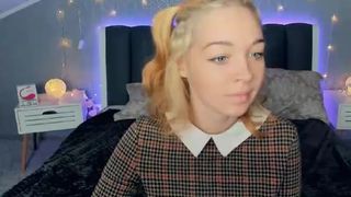 EllaSunn cam show 2020-09-26 22-29-43 708