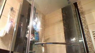 JessyRose taking a shower