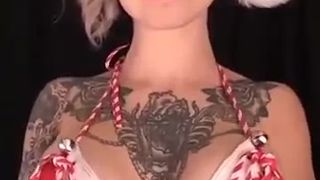 SaraX Christmas Jiggle