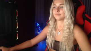 HotBabeXXX cam show 2020-09-18 07-24-32 300