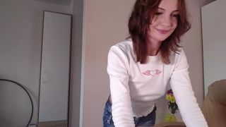 HoneyIAmHome cam show 2020-09-18 17-43-44 453