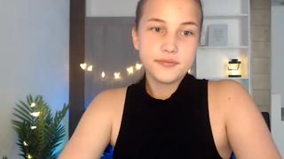 Grand model  cam show 2020-09-24 00-02-01 041