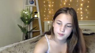 Grand model  cam show 2020-09-21 02-59-41 439