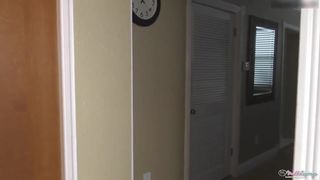 MaddieSprings - Ice and Dildo Play in the Kitchen