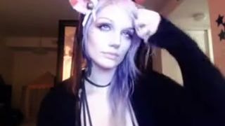 BabyMetal - Talking and Dancing