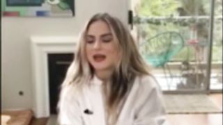 JoJo Levesque accidental boob flash w/ slowmo