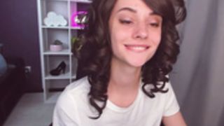 Ellie_cooper_ 1st day on cam private fail non nude