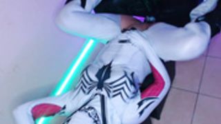 Black Kitsune: Venom VS Gwenom Fuck Blowjob