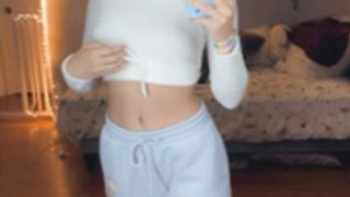 Tori @ 0nlyfans aka  cybersofty @ redd1t    STRIPS