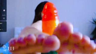 Hey mom! They say i'm the best sell-cunt on CB!